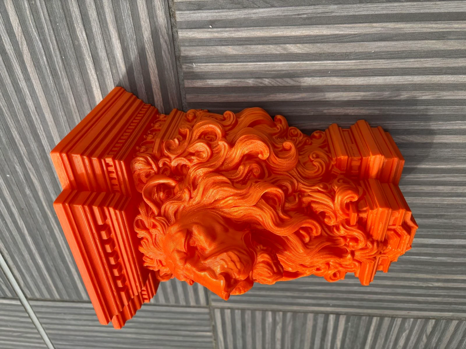 Tête de lion avec étagère 26 cm couleur orange 🌟 – photo 4